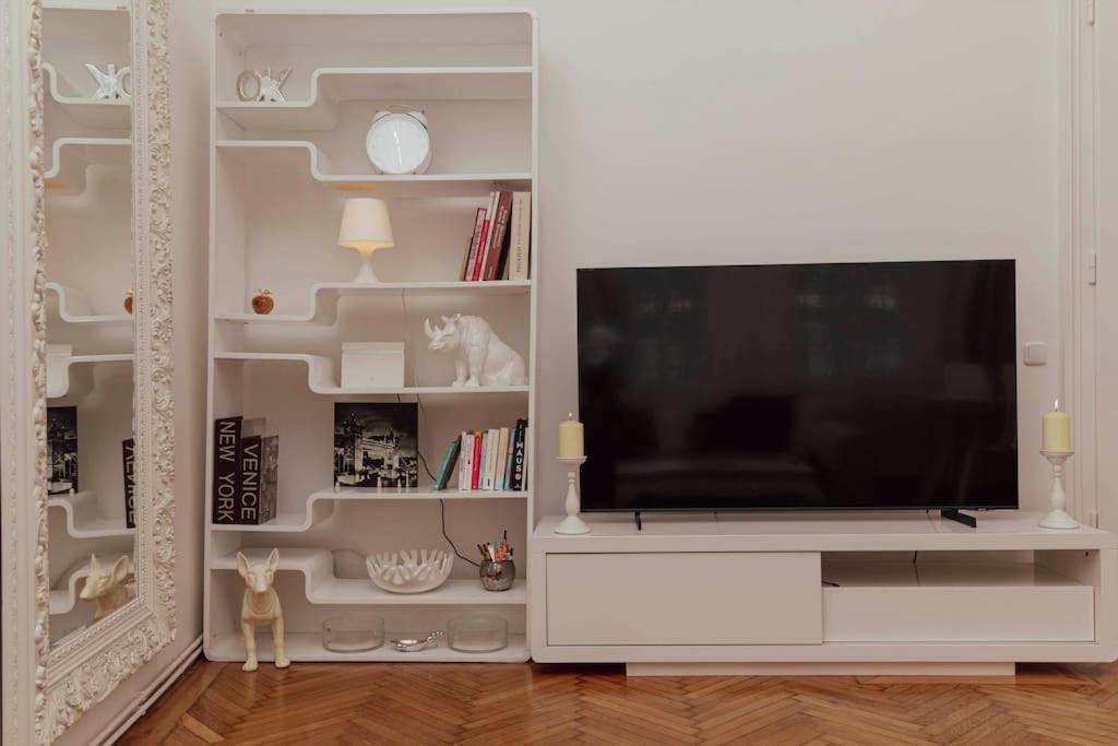 Modern Stylish Comfortable 2 Bedroom Apartment Vienna Exterior photo
